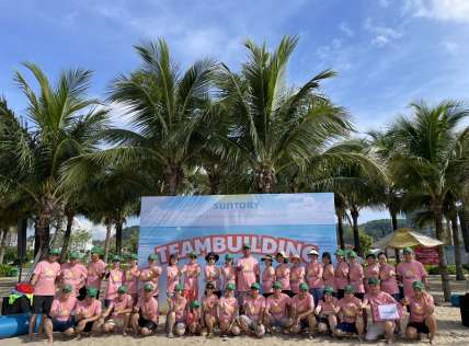 Công ty Suntory tham quan Hạ Long hè